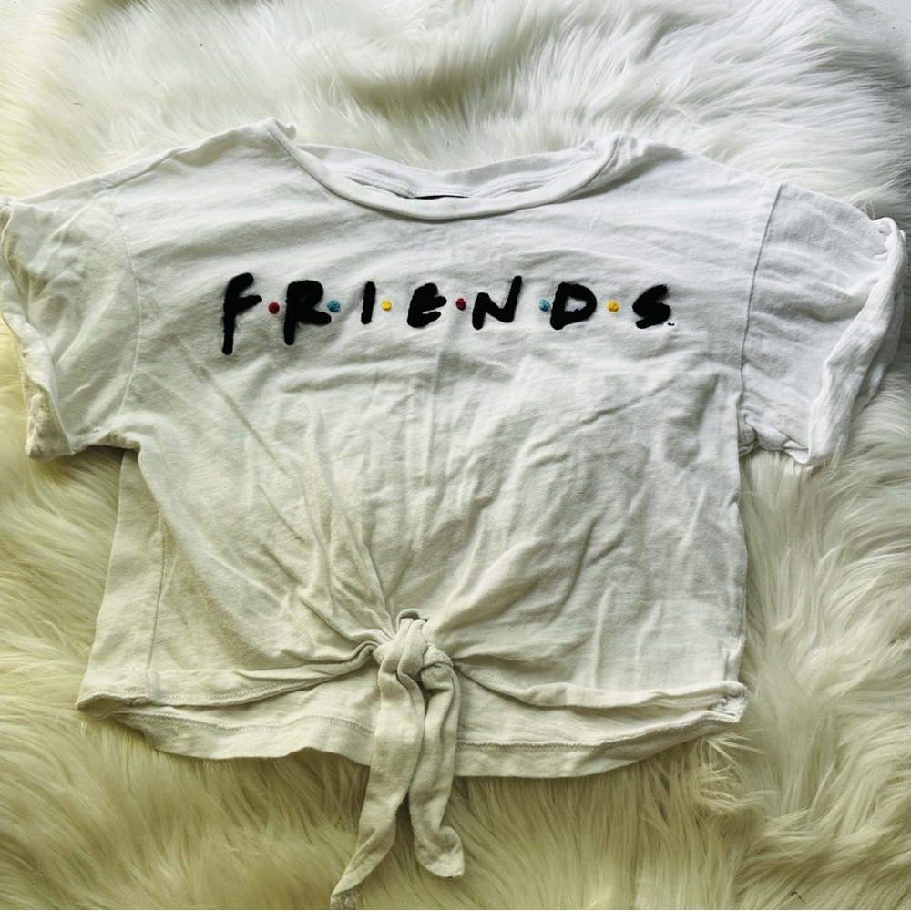 5 x $25 Friends Officially Licensed Embroidered Crop White T-Shirt, 10-12